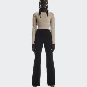 Women's Studio Long-T Crop Desert